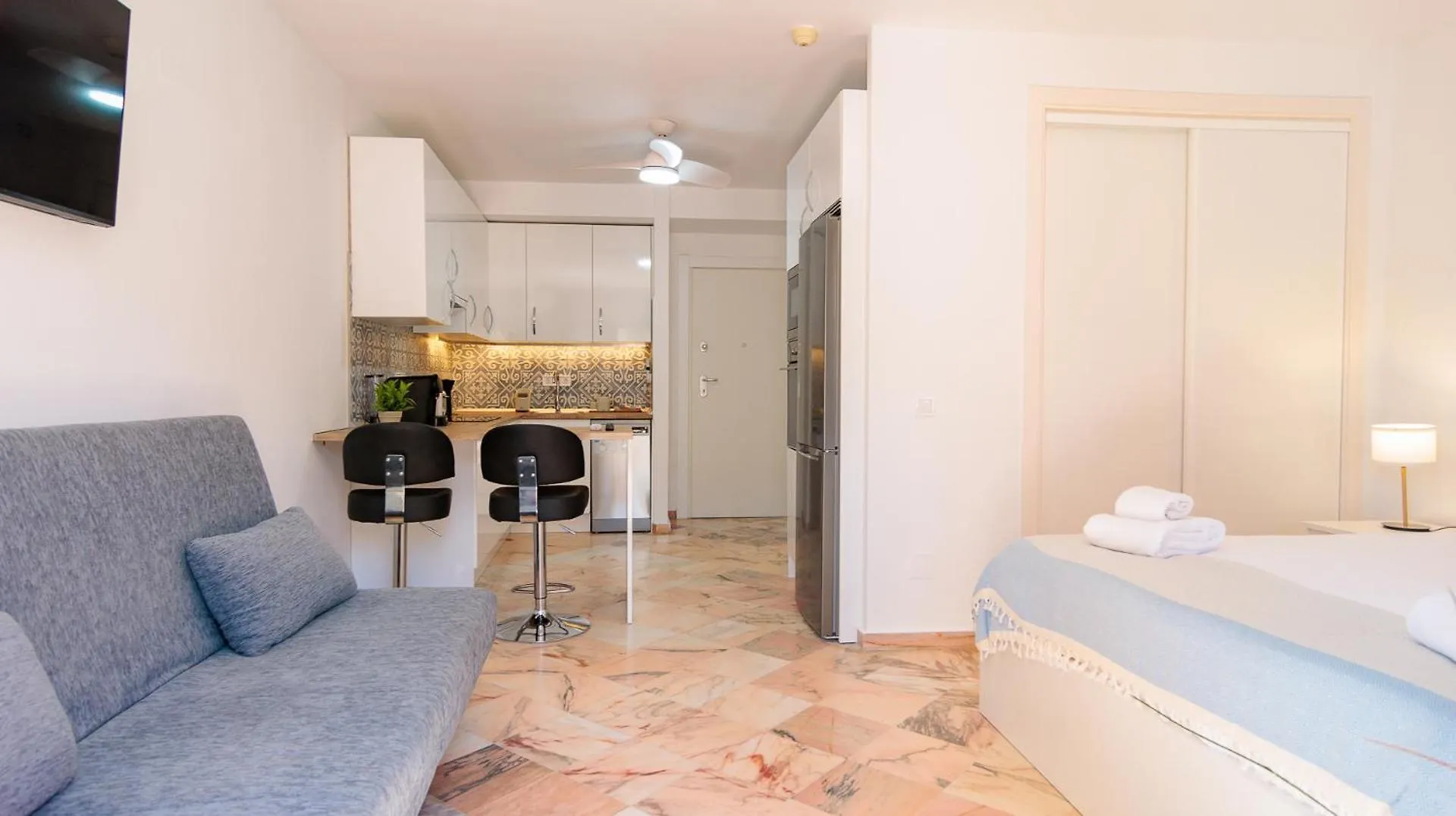 Apartment Oleholidays 313 Romana Playa Junto Al Mar Marbella